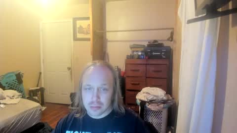 Snapshot of bigmike20129020 chatting on February 3, 2025, 2:14 am bigmike20129020 online show from February 3, 2025, 2:14 am