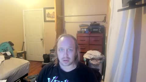 Snapshot of bigmike20129020 chatting on February 10, 2025, 1:03 am bigmike20129020 online show from February 10, 2025, 1:03 am