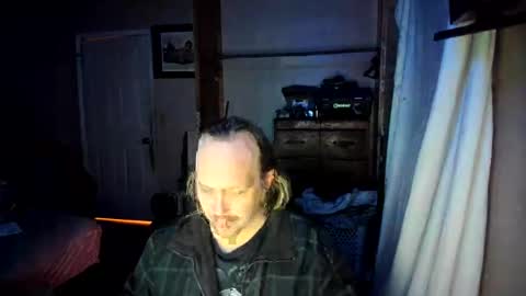 Snapshot of bigmike20129020 chatting on February 20, 2025, 2:40 am bigmike20129020 online show from February 20, 2025, 2:40 am