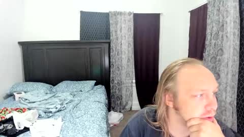 Snapshot of bigmike20129020 chatting on September 9, 2025, 8:14 am bigmike20129020 online show from September 9, 2025, 8:14 am