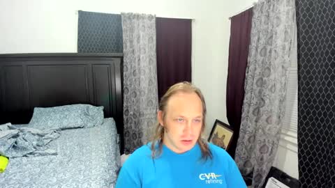 Snapshot of bigmike20129020 chatting on October 9, 2025, 8:34 am bigmike20129020 online show from October 9, 2025, 8:34 am