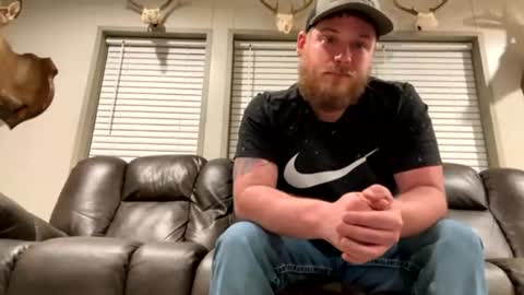Snapshot of bigmike606420 chatting on June 14, 2026, 4:47 am Bigmike online show from June 14, 2026, 4:47 am