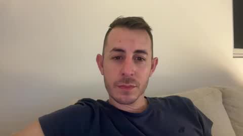 Snapshot of bigonehott chatting on February 21, 2025, 3:23 am       online show from February 21, 2025, 3:23 am