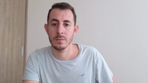 Snapshot of bigonehott chatting on October 23, 2025, 6:50 pm       online show from October 23, 2025, 6:50 pm