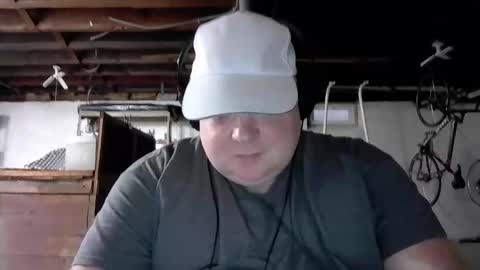 Big Red online show from April 15, 2026, 11:16 pm