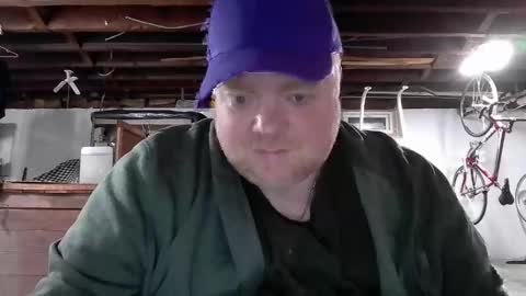 Big Red online show from April 29, 2026, 1:32 am