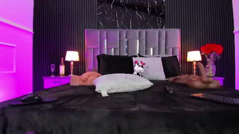 Zayra online show from July 19, 2026, 4:49 am
