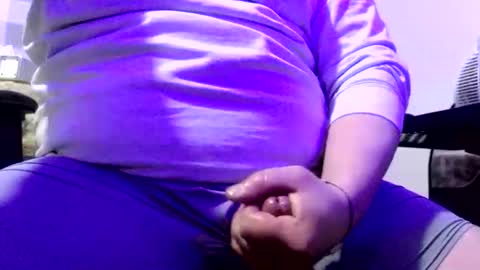 Snapshot of bigsmilekyle chatting on December 20, 2025, 12:18 am bigsmilekyle online show from December 20, 2025, 12:18 am