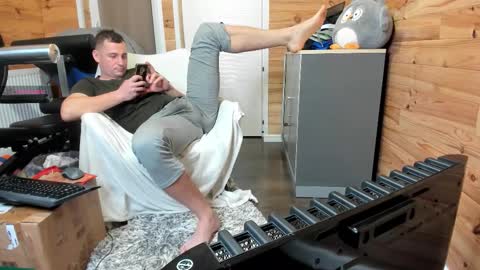 Snapshot of bigsshark chatting on December 3, 2025, 8:51 pm bigsshark online show from December 3, 2025, 8:51 pm