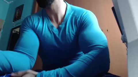 Snapshot of bigstallone chatting on November 16, 2025, 12:05 am BigStallion online show from November 16, 2025, 12:05 am