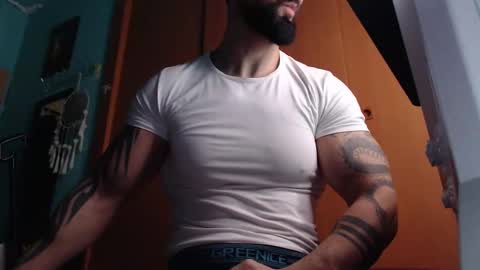 Snapshot of bigstallone chatting on December 3, 2025, 11:58 pm BigStallion online show from December 3, 2025, 11:58 pm