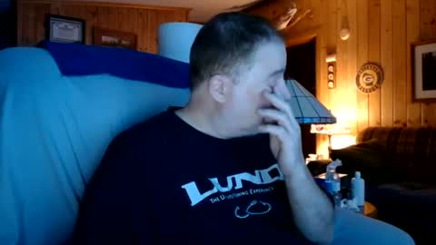 Snapshot of bigthicksatisfying2 chatting on July 13, 2026, 6:27 am bigthicksatisfying2 online show from July 13, 2026, 6:27 am
