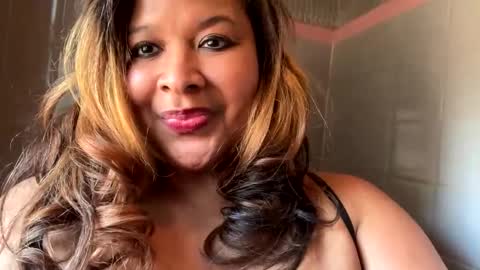 Mochas 42HH Room online show from January 15, 2025, 5:47 pm