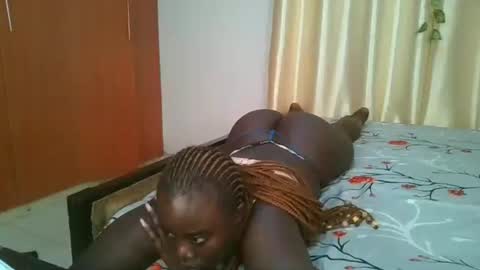 Snapshot of bigtits_baddie chatting on November 26, 2025, 3:07 am bigtits_baddie online show from November 26, 2025, 3:07 am