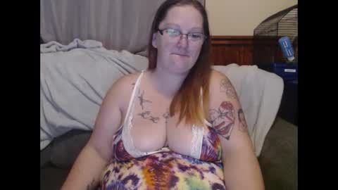 Kim online show from November 19, 2025, 5:07 am