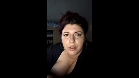 bigtitslala online show from February 19, 2026, 9:44 pm