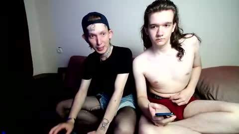 Snapshot of bigtop_and_littlefoxy chatting on July 25, 2026, 10:40 pm Alex and Dima online show from July 25, 2026, 10:40 pm