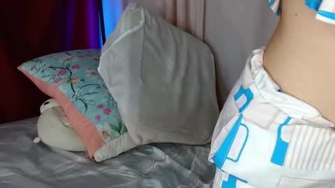 hi  soy   natural girl biki online show from March 19, 2026, 1:42 am