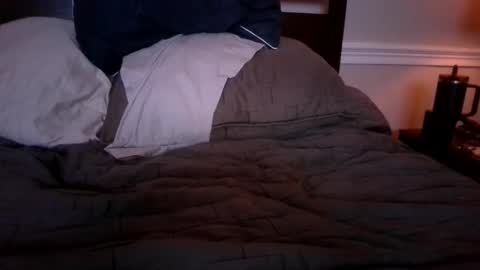 Snapshot of bikinkysloot chatting on November 14, 2025, 6:34 am KinkyBiSlut online show from November 14, 2025, 6:34 am