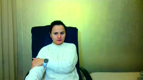 DOM NIKA online show from February 4, 2025, 10:34 pm