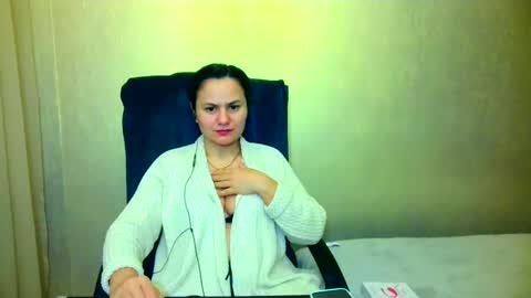 DOM NIKA online show from February 13, 2025, 11:04 pm