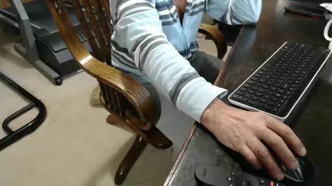 Snapshot of billy471 chatting on December 6, 2024, 5:33 pm billy471 online show from December 6, 2024, 5:33 pm