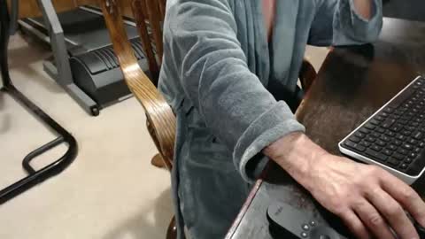 Snapshot of billy471 chatting on March 10, 2025, 12:04 pm billy471 online show from March 10, 2025, 12:04 pm