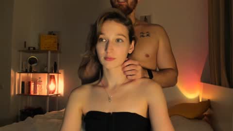 Billy and Lisahelp us to reach 100 likes online show from December 9, 2024, 7:39 pm