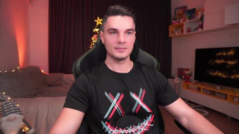 Snapshot of billypassion chatting on December 4, 2024, 5:49 am BillyPassion online show from December 4, 2024, 5:49 am