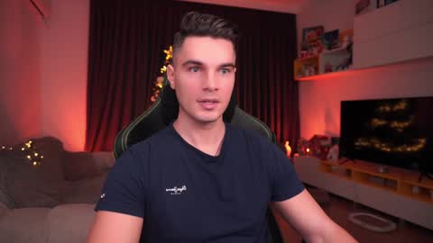 Snapshot of billypassion chatting on December 21, 2024, 1:42 pm BillyPassion online show from December 21, 2024, 1:42 pm