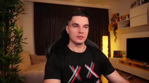 Snapshot of billypassion chatting on February 19, 2025, 5:49 am BillyPassion online show from February 19, 2025, 5:49 am