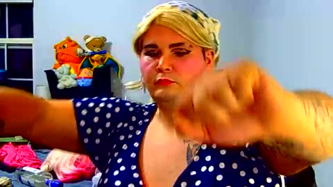 bimborosalie online show from April 23, 2026, 2:24 am