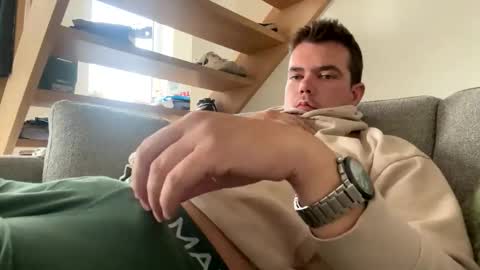 Snapshot of bingeling123 chatting on September 22, 2025, 10:39 am bingeling123 online show from September 22, 2025, 10:39 am