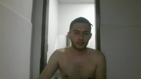 binhodm1 online show from March 5, 2025, 7:16 am