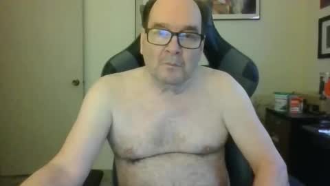 Snapshot of bink195234 chatting on December 3, 2025, 5:00 pm Bink195234 online show from December 3, 2025, 5:00 pm