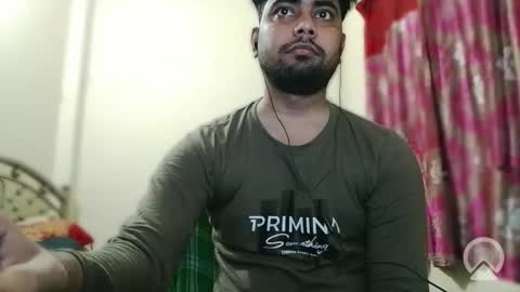 birbikrom104 online show from November 4, 2025, 8:02 am