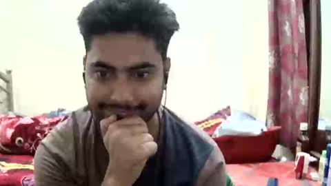 birbikrom104 online show from May 12, 2026, 3:14 am
