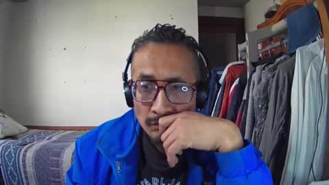 Manu O online show from December 22, 2025, 6:38 pm