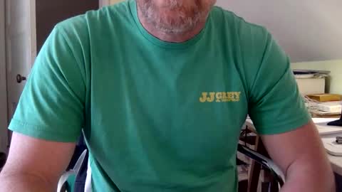 BisonBar online show from April 12, 2026, 8:03 pm