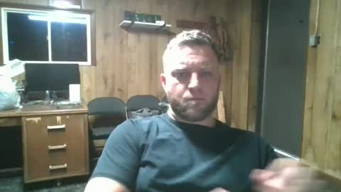 bjhancock_28 online show from February 2, 2026, 7:56 pm