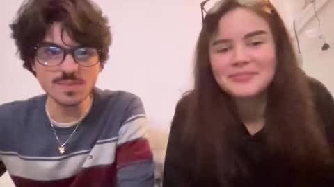 bkws985 online show from October 23, 2025, 1:05 am