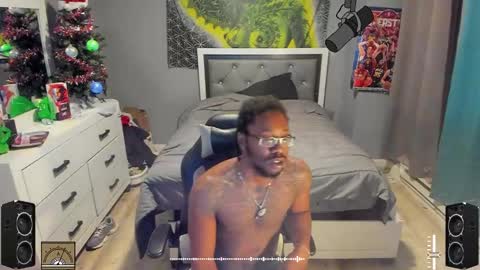 Plant Base Streamers From Pennsylvania online show from December 12, 2024, 11:03 pm