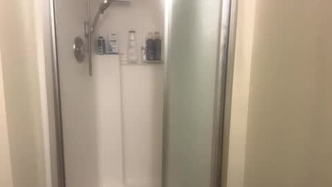 blacctallbull online show from October 5, 2025, 9:18 am