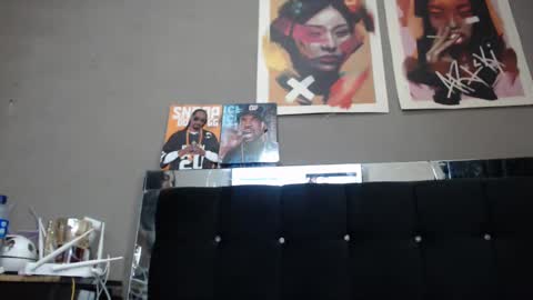 Snapshot of black_eyestattoo chatting on December 10, 2024, 12:06 am karenth soto online show from December 10, 2024, 12:06 am