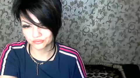 black_hot_01 online show from October 26, 2025, 11:20 pm