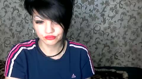 black_hot_01 online show from November 30, 2025, 2:04 am