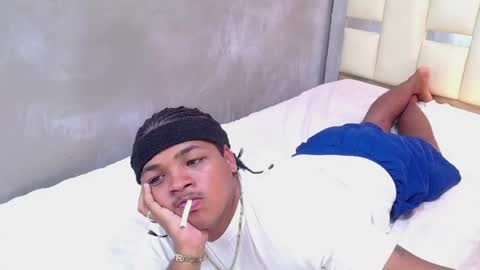 black_king_241 online show from January 20, 2025, 8:50 pm