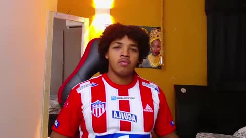 black_king_241 online show from March 7, 2025, 2:57 am