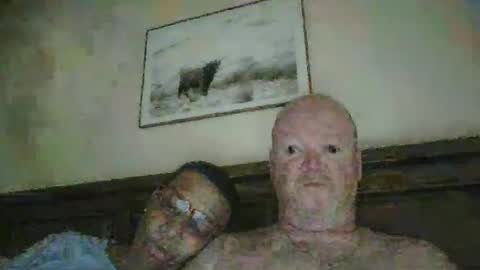 black_n_white4 online show from December 13, 2024, 11:06 pm