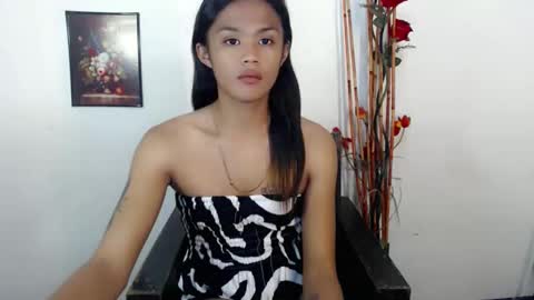 Snapshot of black_nympha chatting on September 23, 2025, 1:19 am Nympha online show from September 23, 2025, 1:19 am